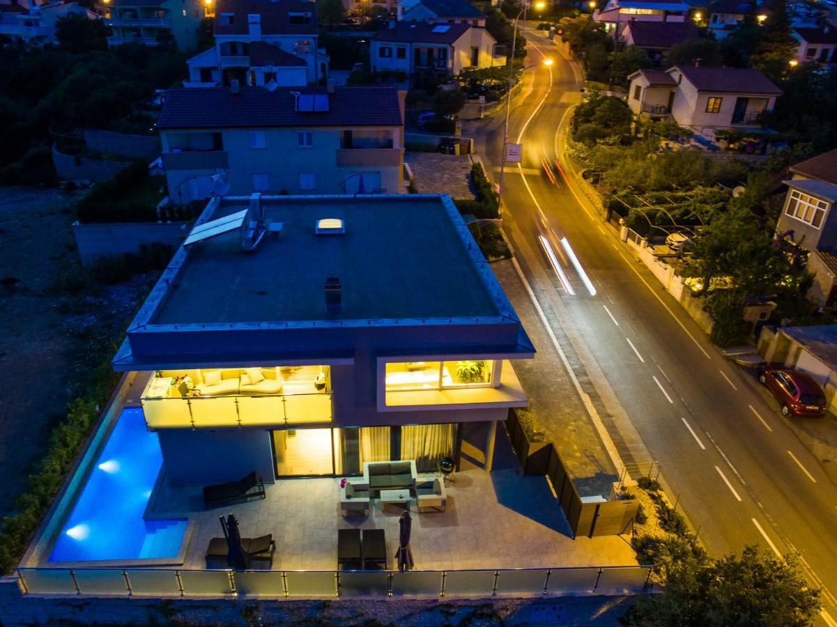 Luxury Apartment Imperia Krk Town Exterior foto